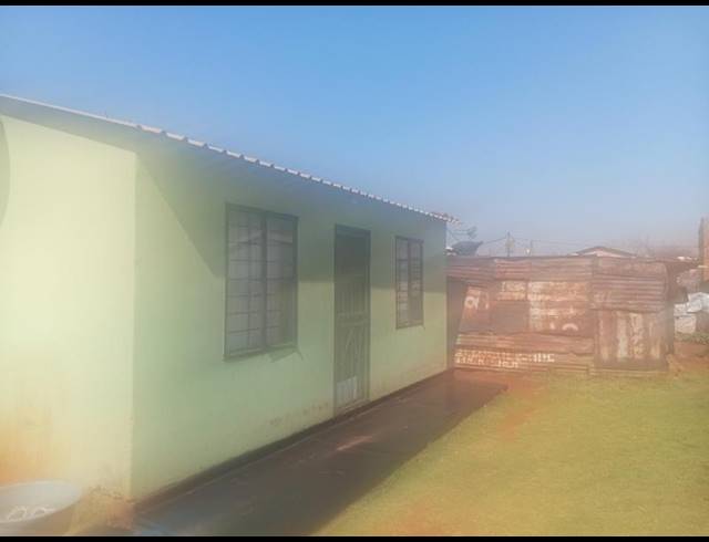 2 BEDROOM HOUSE FOR SALE IN VILLA LIZA